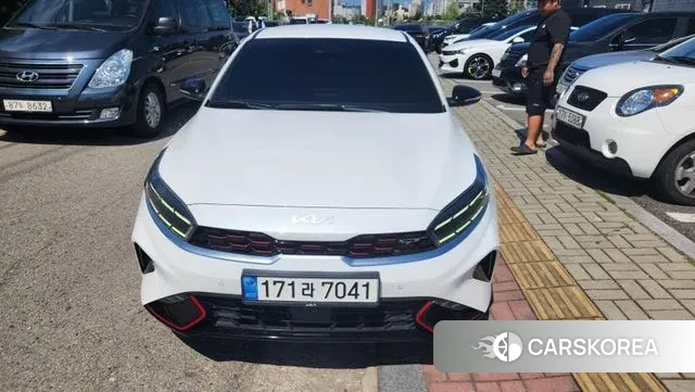 Kia The New K3 2nd generation 2021 Белый из Кореи, фото 2