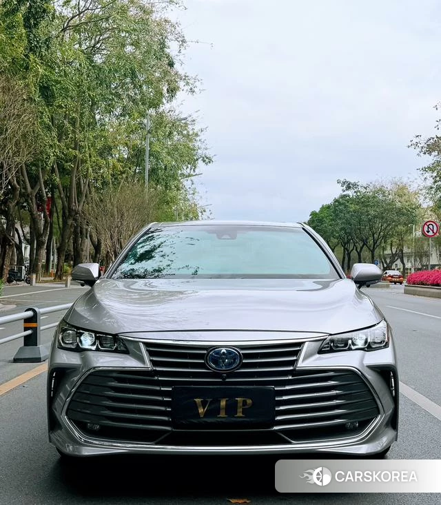 Toyota Asian dragon 2022 Серебристо-серый из Китая, фото 5