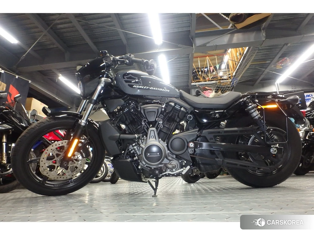 Проданный Harley-Davidson NIGHTSTER RH975 2022 из Японии, фото 2