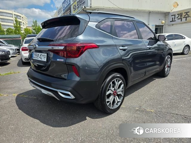 Kia Seltos id 4667145 из Кореи 11