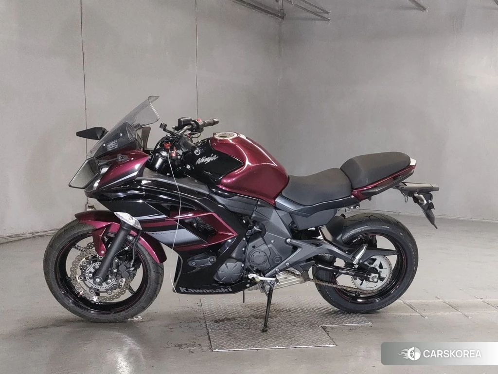 Проданный Kawasaki NINJA 400 2015 из Японии