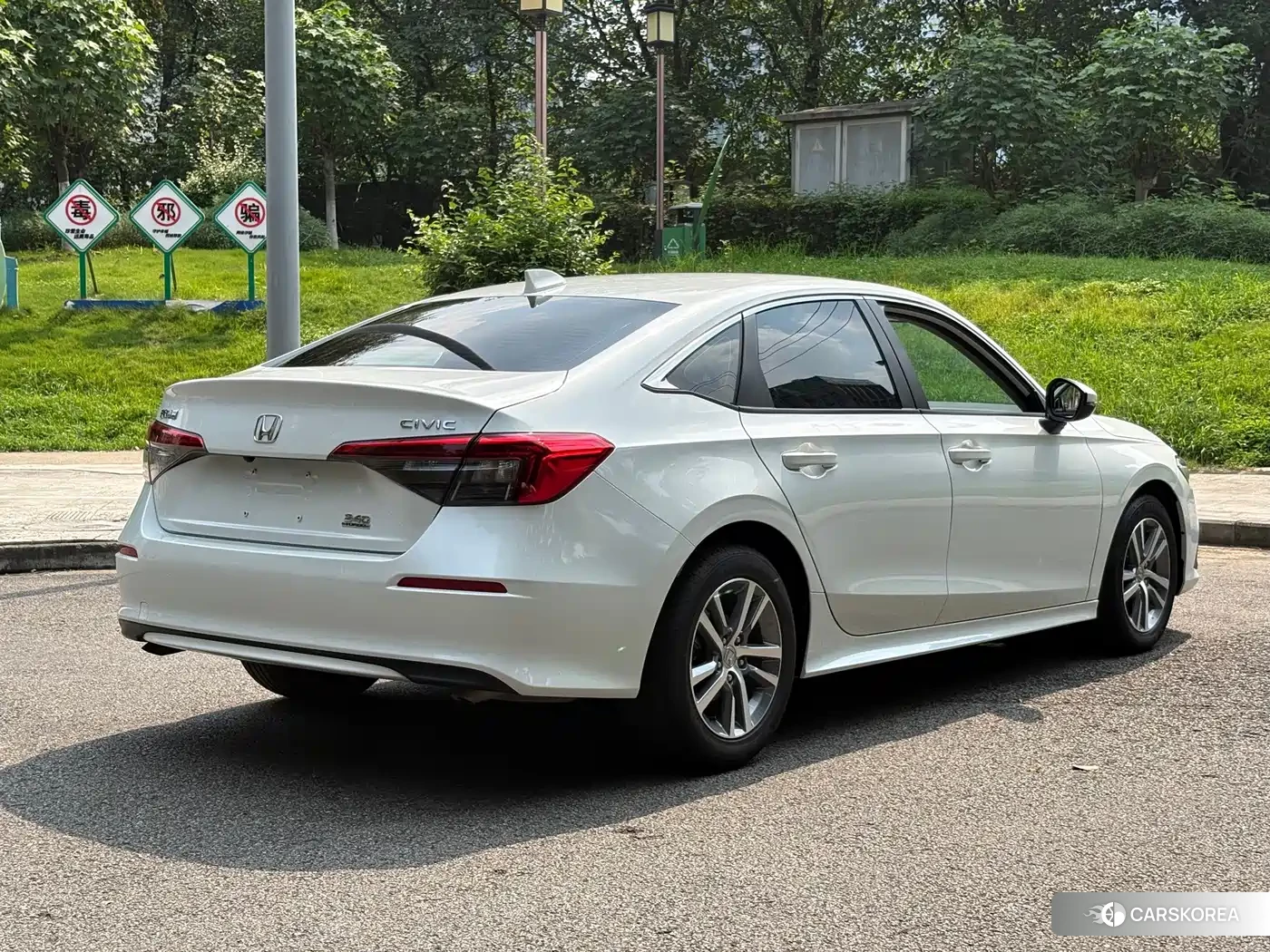 Honda Civic id 4674431 из Китая 8