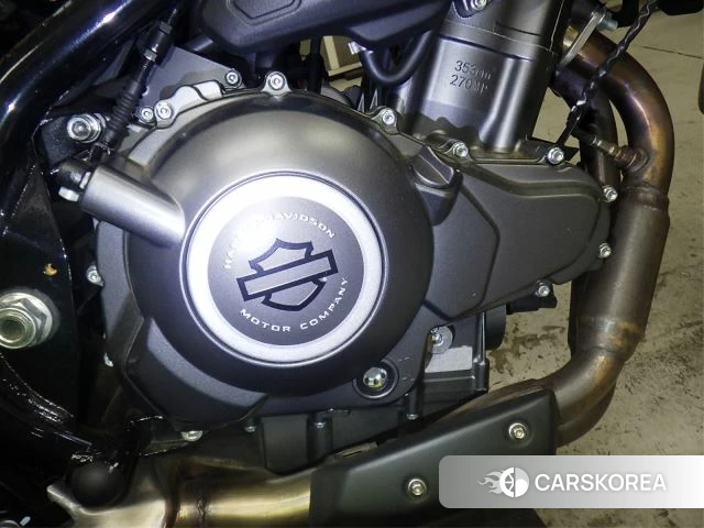 Engine photo