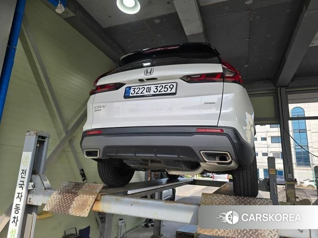 Honda CR-V 6th generation 2025 Белый из Кореи, фото 2