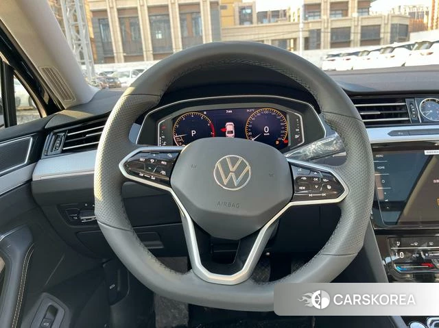 Volkswagen Magotan id 4260361 из Китая 8
