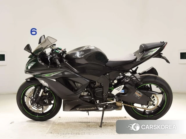 Проданный Kawasaki ZX-6R NINJA ABS 2016 из Японии
