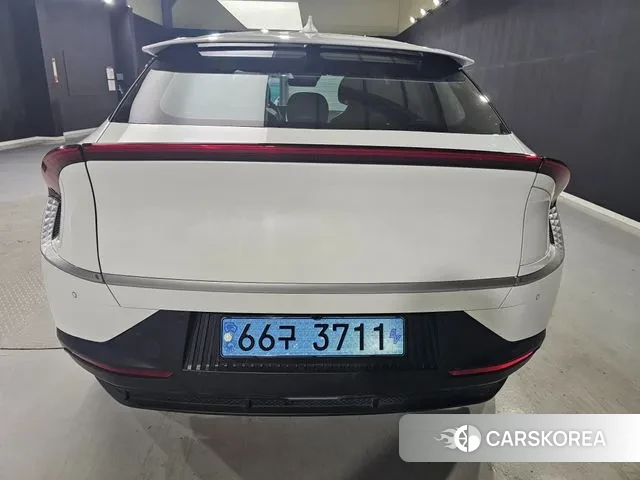 Kia EV6 id 3195783 из Кореи 9