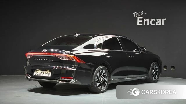 Hyundai The New Grandeur IG Hybrid id 4444185 из Кореи 12