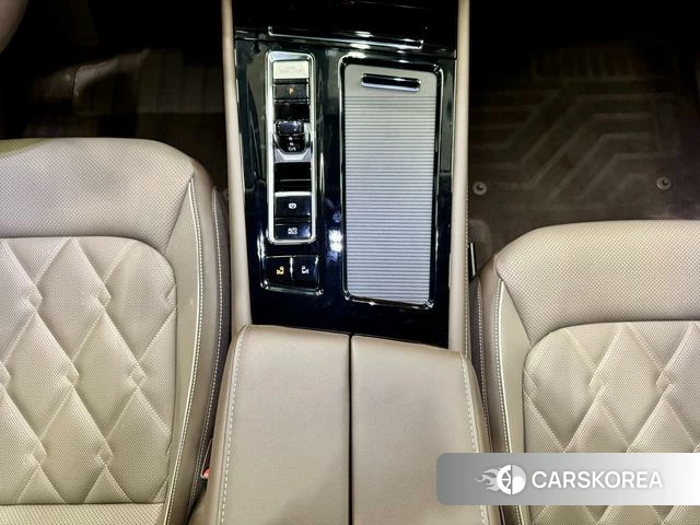 Volkswagen Weiran id 3890615 из Китая 12