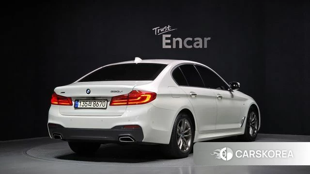 BMW 5 Series (G30) id 3829128 из Кореи 12