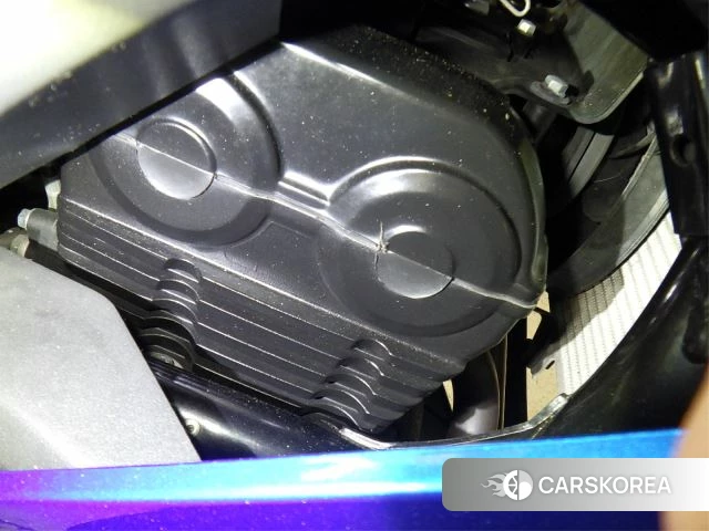 Engine photo