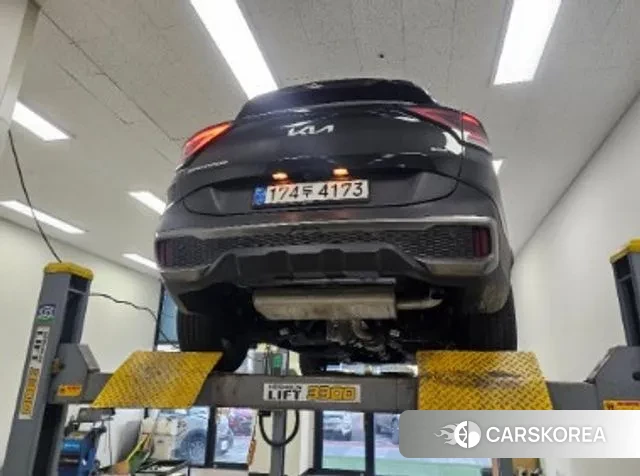 Kia Sportage 5th Generation Hybrid 2022 Черный из Кореи, фото 2