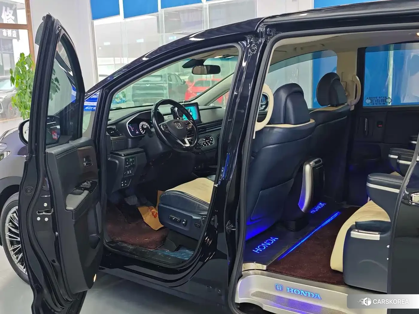 Honda Odyssey 2022 Синий из Китая, фото 4