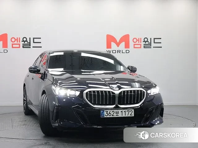 BMW 5 Series (G60) id 3404970 из Кореи 12