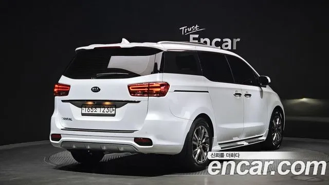 Kia The New Carnival id 2912469 из Кореи 12