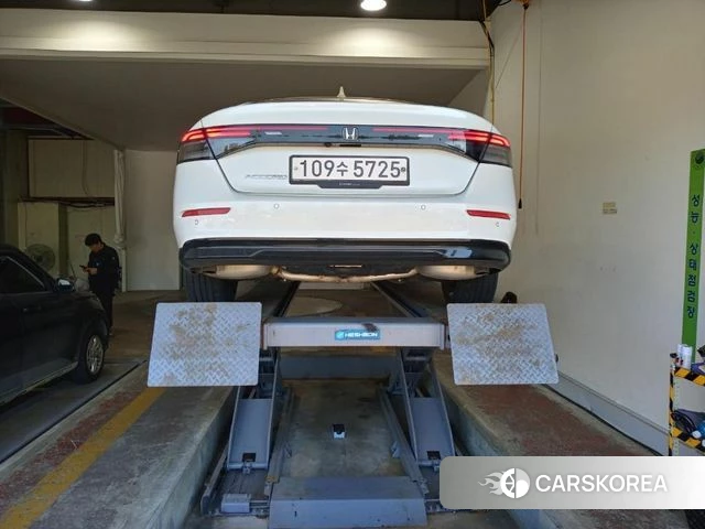 Honda Accord 11th Generation 2024 Белый из Кореи, фото 2