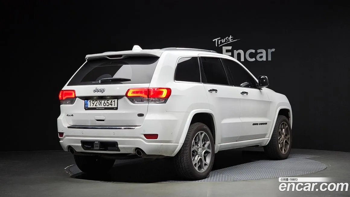 Jeep Grand Cherokee id 1962826 из Кореи 12