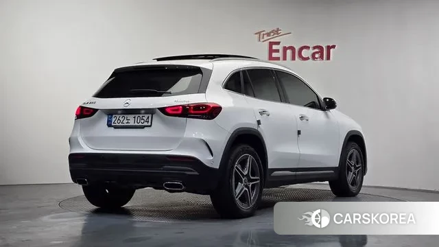 Mercedes-Benz GLA - Class H247 id 3645159 из Кореи 12