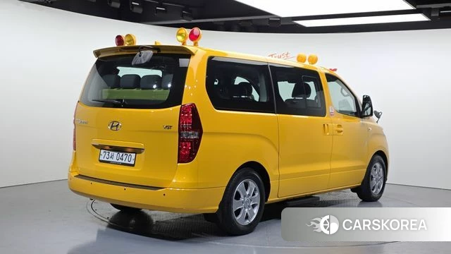 Hyundai The New Grand Starex id 3955850 из Кореи 12