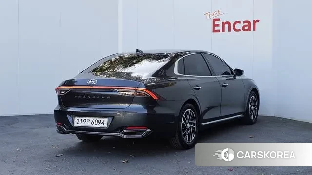 Hyundai The New Grandeur IG id 3350522 из Кореи 12