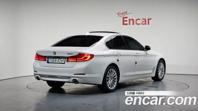 BMW 5 Series (G30) id 2880734 из Кореи 12