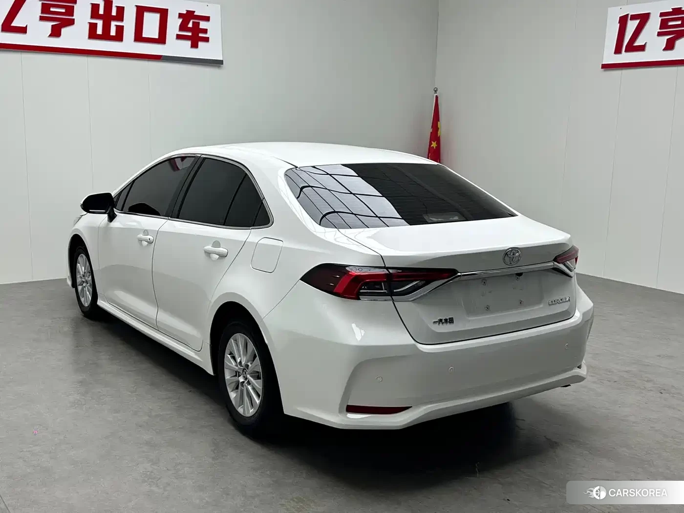 Toyota Corolla id 4669227 из Китая 11