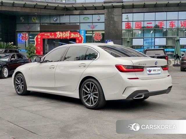 BMW 3 series 2022 Белый из Китая, фото 2