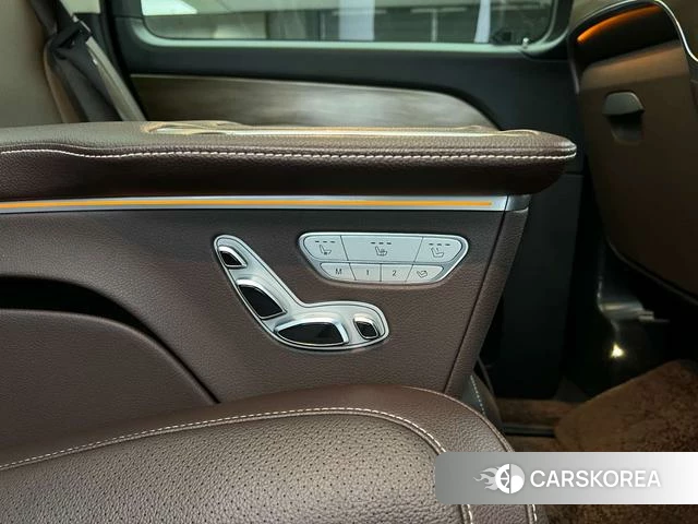 Mercedes-Benz V-class id 4307563 из Китая 12