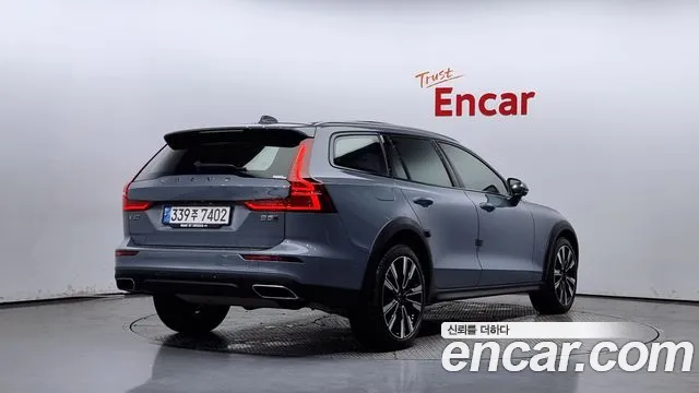 Volvo V60 Cross-Country 2nd Generation id 2707250 из Кореи 12