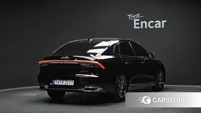 Hyundai The New Grandeur IG id 3018050 из Кореи 12