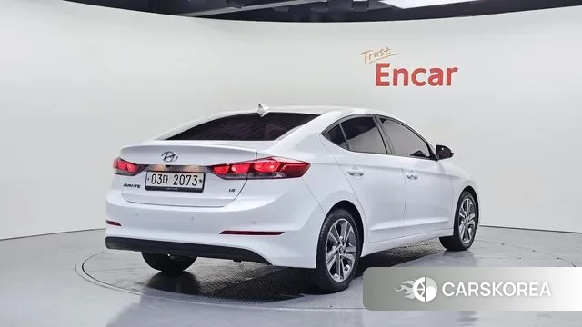 Hyundai Avante AD id 3677705 из Кореи 12