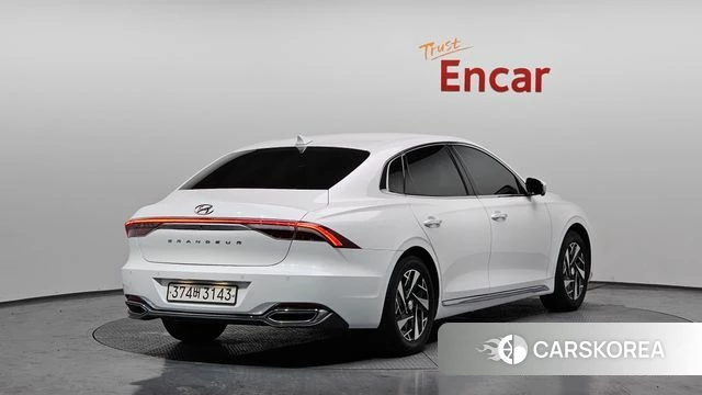 Hyundai The New Grandeur IG Hybrid id 3941449 из Кореи 12