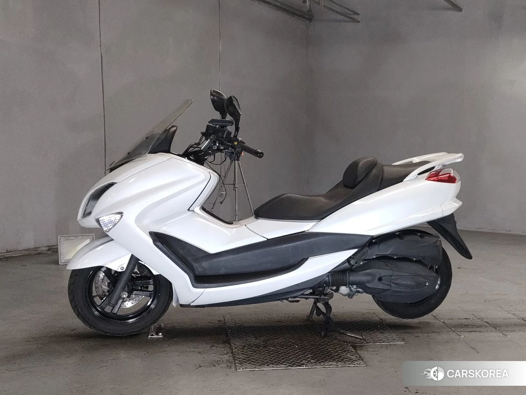 Проданный Yamaha MAJESTY 250 2012 из Японии, фото 2