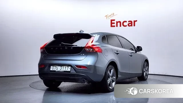 Volvo V40 id 3687644 из Кореи 12