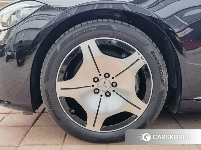 Mercedes-Benz Maybach S-class id 4394199 из Китая 12