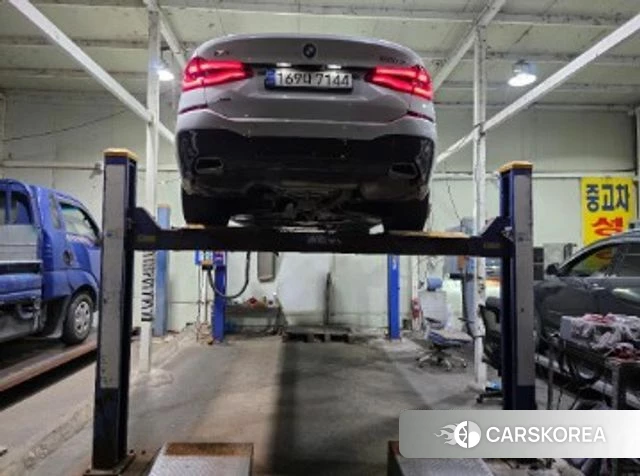 BMW 6 Series GT (G32) 2022 Белый из Кореи, фото 2