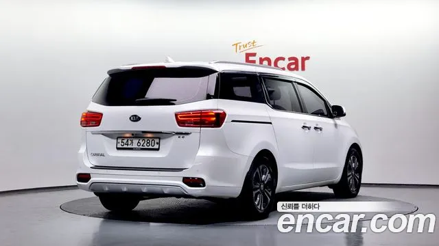 Kia The New Carnival id 2703825 из Кореи 12