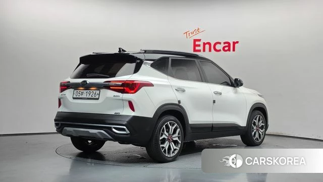 Kia Seltos id 4770335 из Кореи 12