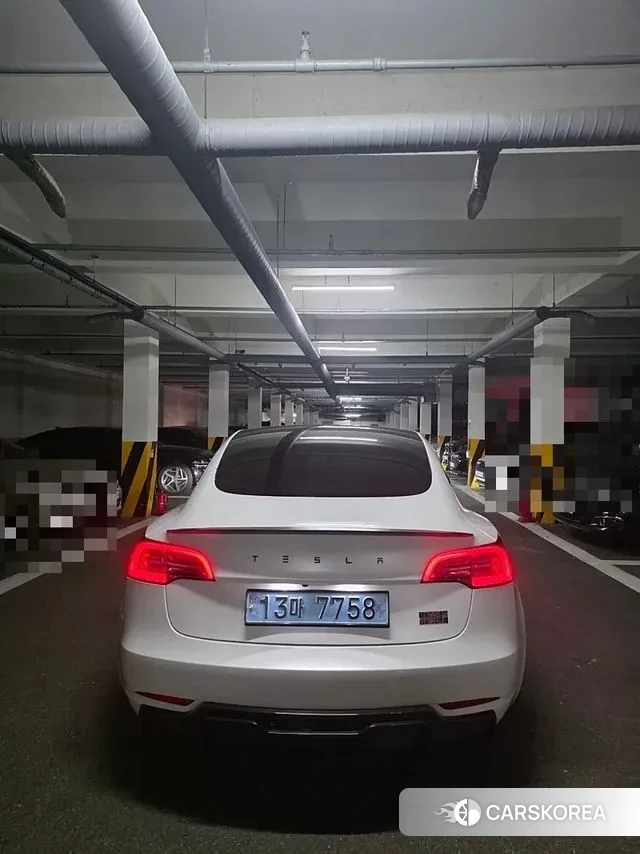 Tesla Model 3 2021 Белый из Кореи, фото 2