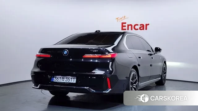 BMW 7 Series (G70) id 3482667 из Кореи 12