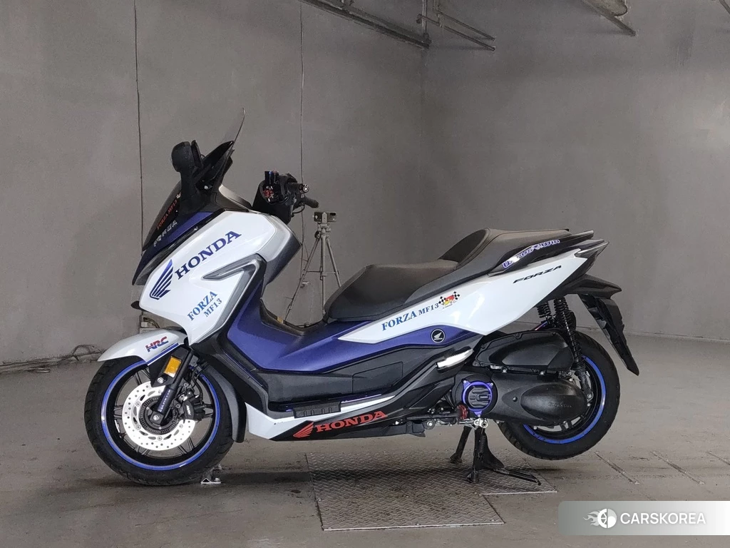 Проданный Honda FORZA 2018 из Японии, фото 2