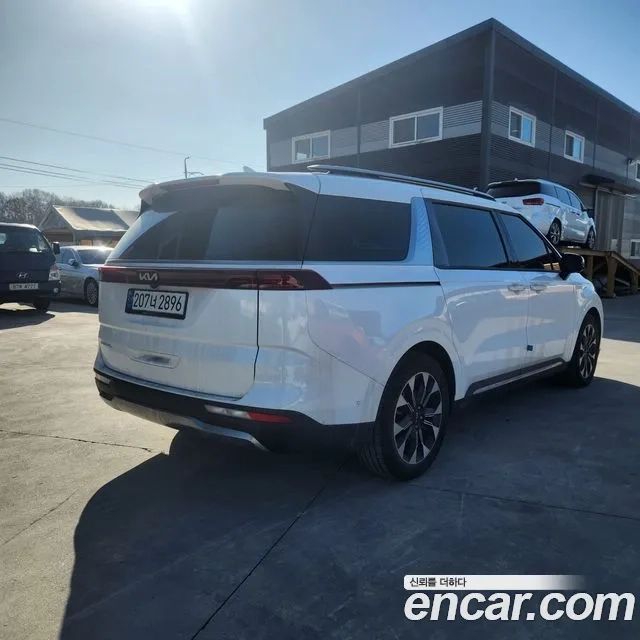 Kia Carnival 4th generation 2023 Белый из Кореи, фото 2