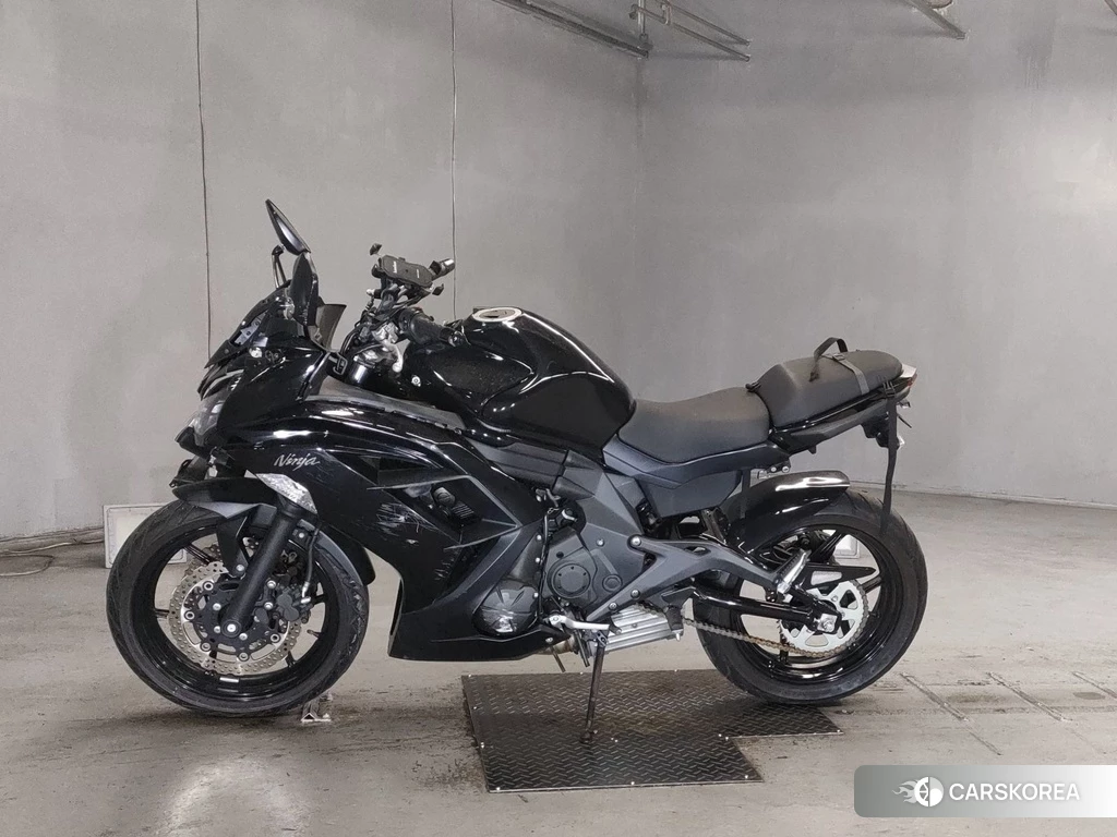 Проданный Kawasaki NINJA 400 2016 из Японии, фото 2
