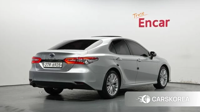 Toyota Camry (XV70) id 3845661 из Кореи 12