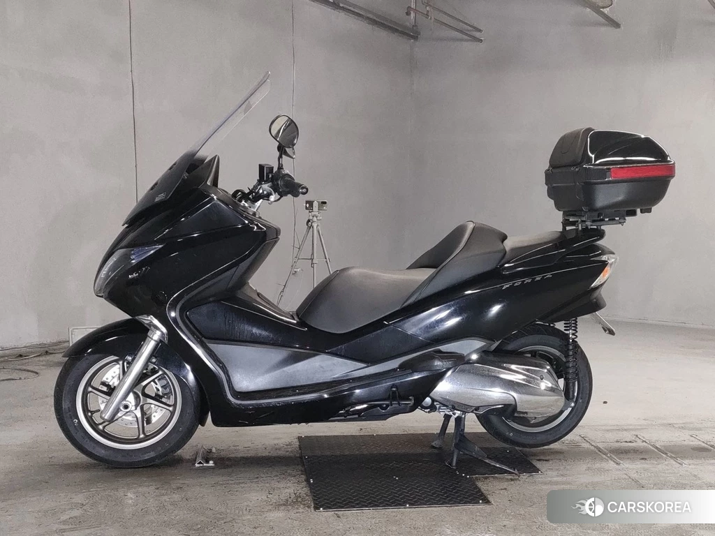 Проданный Honda FORZA Z id 4171904 из Японии