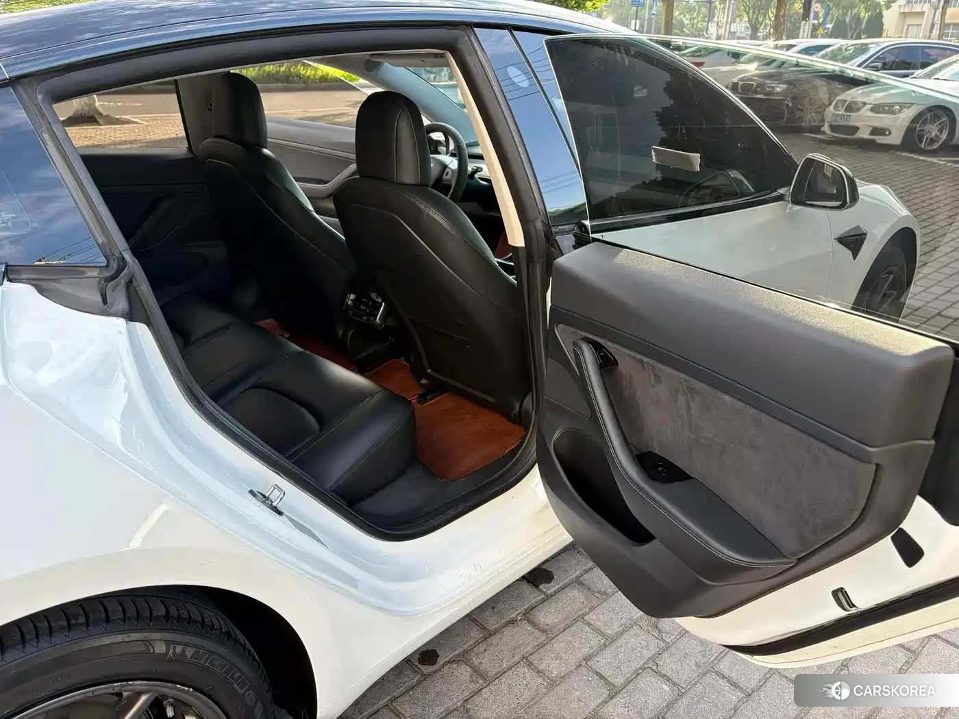 Tesla Model 3 2020 Белый из Китая, фото 2