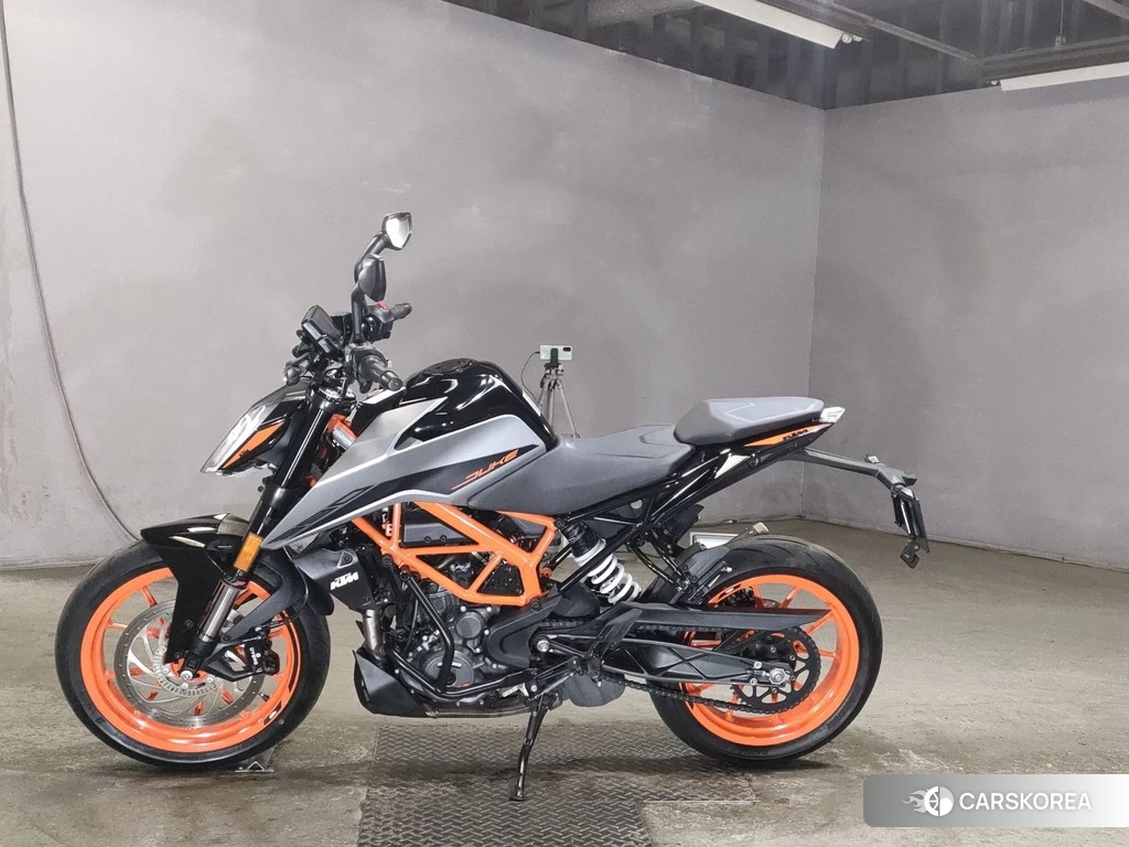 Проданный KTM 390 DUKE 2021 из Японии, фото 2