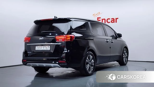 Kia The New Carnival id 4459256 из Кореи 12