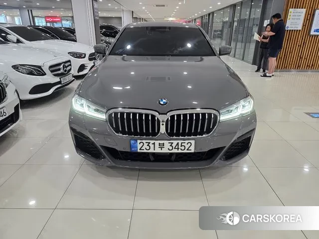 BMW 5 Series (G30) id 3022990 из Кореи 11