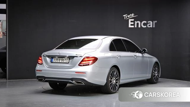 Mercedes-Benz E-Class W213 id 4698955 из Кореи 12